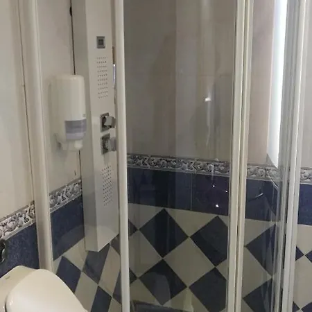בית הארחה Escarla 3*