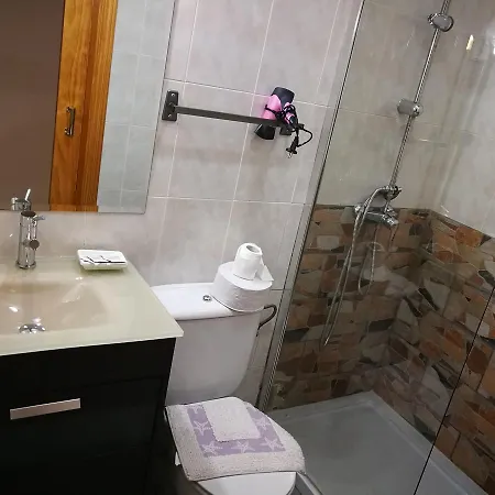 בית הארחה Escarla Aren