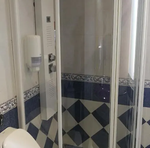 בית הארחה Escarla 3*