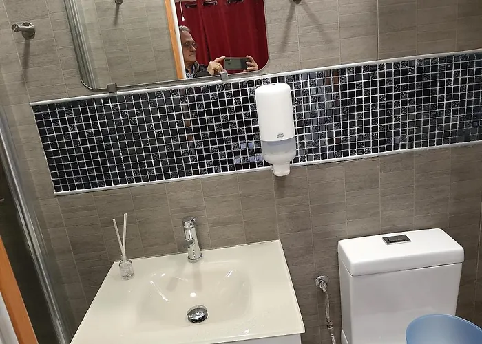 בית הארחה Escarla 3*