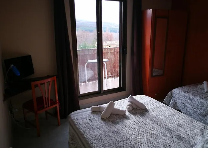 Escarla בית הארחה Aren