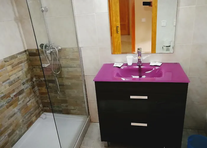 בית הארחה Escarla 3*