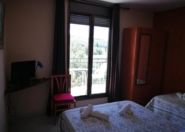 Escarla בית הארחה